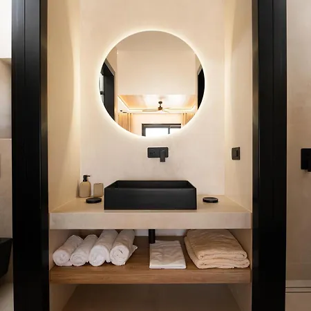 Mykonos Villa, Luxe Escape With Private Pool فيلة