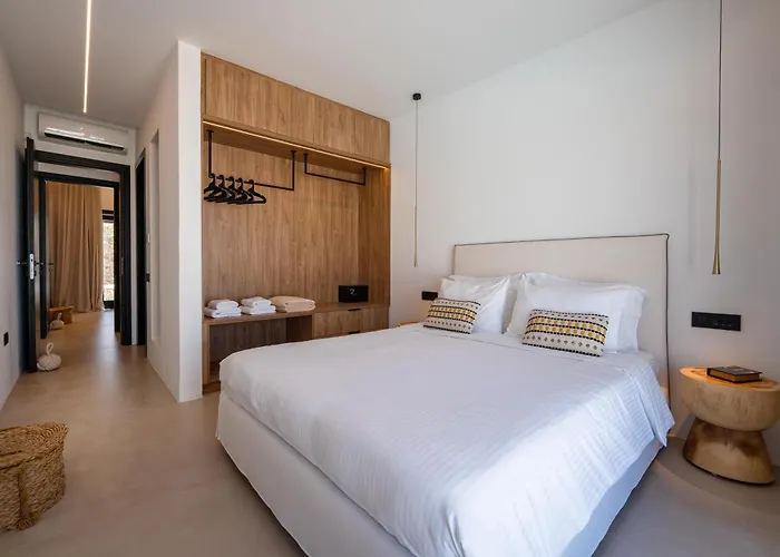 Mykonos Villa, Luxe Escape With Private Pool 克洛瓦斯