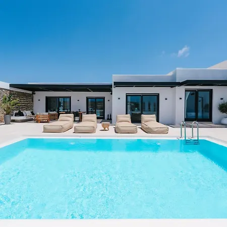 Mykonos Villa, Luxe Escape With Private Pool *
