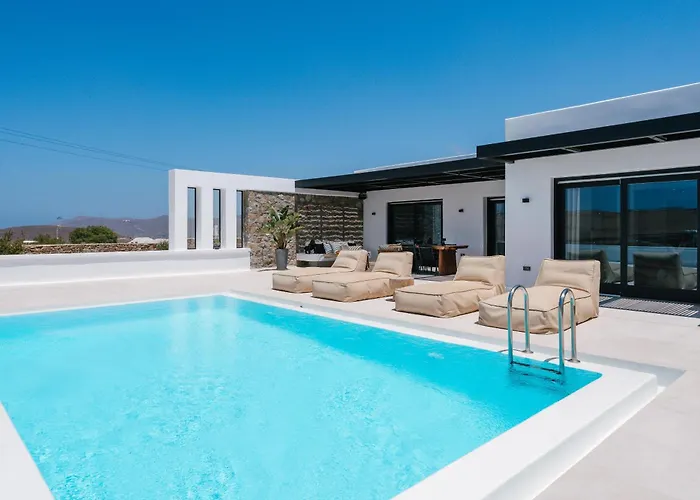 Mykonos Villa, Luxe Escape With Private Pool * Κλουβάς