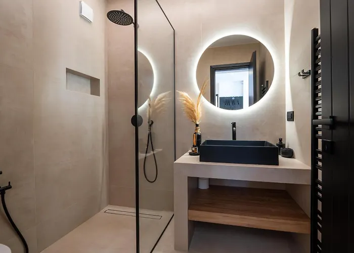 Mykonos Villa, Luxe Escape With Private Pool Villa Klouvas